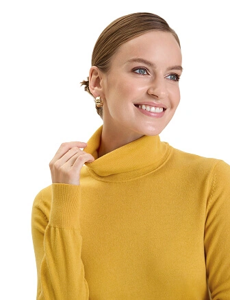 Водолазка женская Cash Touch, цвет манго, фото 2