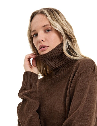 Свитер женский Cashmere&Merino blend oversize, цвет шоколад, фото 2