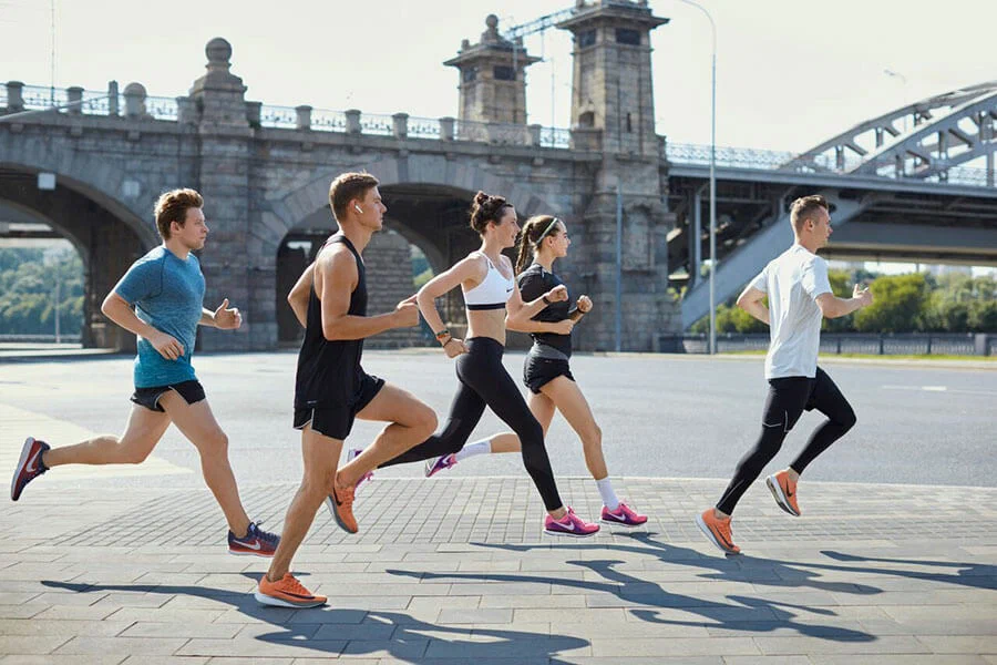 Какая футболка лучше для тренировок