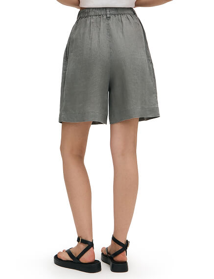 LINEN Шорты женские удлиненные, цвет пыльно серо-зеленый, фото 2
