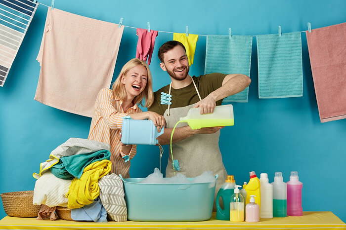 1920_mixingcleaners 1 (1).jpg